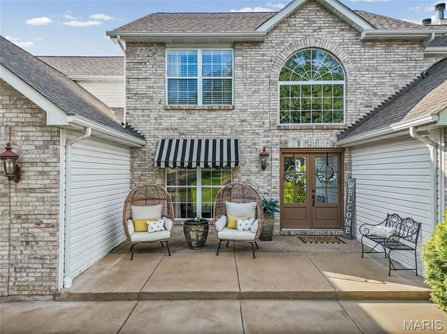 9609 E Vista Drive, Hillsboro, MO 63050