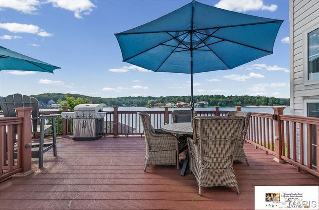 9609 E Vista Drive, Hillsboro, MO 63050