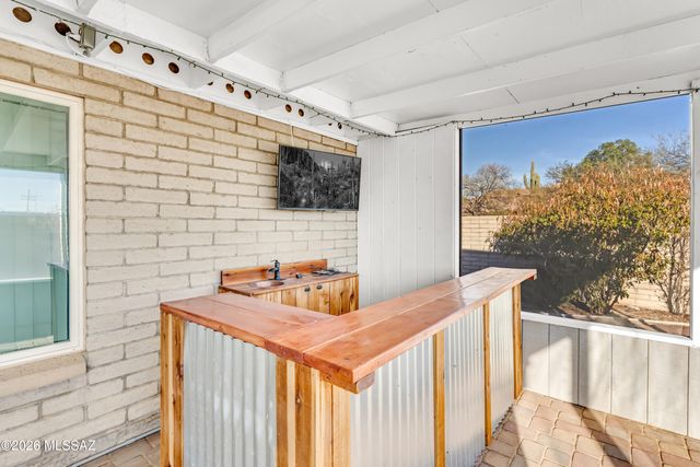 9880 E Mary Drive, Tucson, AZ 85730