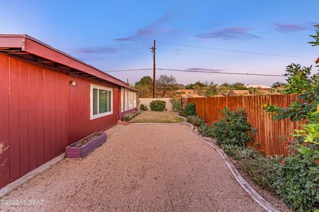 9880 E Mary Drive, Tucson, AZ 85730