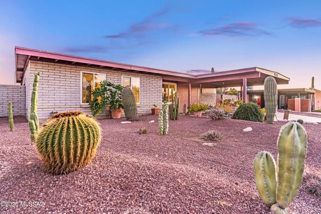 9880 E Mary Drive, Tucson, AZ 85730