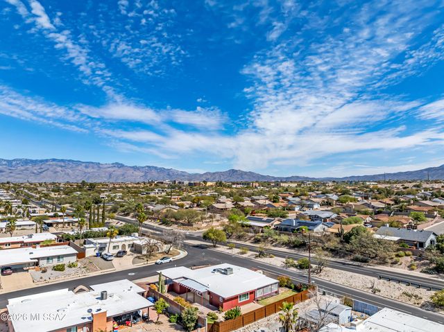 9880 E Mary Drive, Tucson, AZ 85730