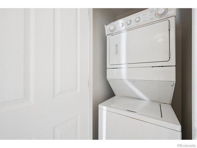 819 Thornwood Circle, Longmont, CO 80503