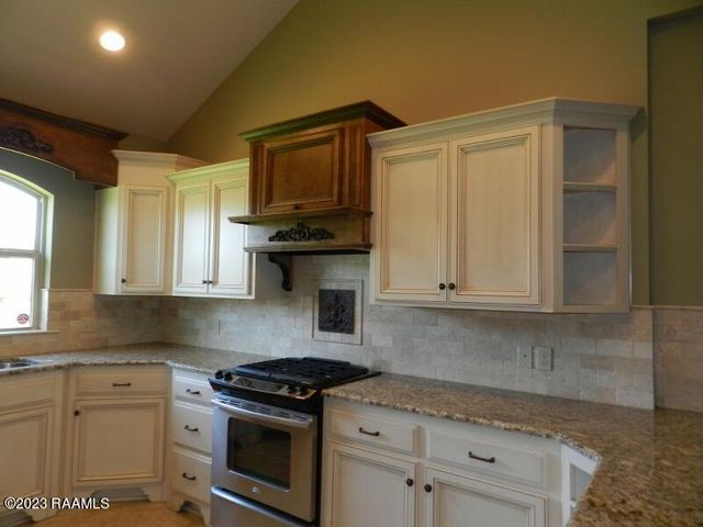 201 Grand Pointe Boulevard, Lafayette, LA 70508