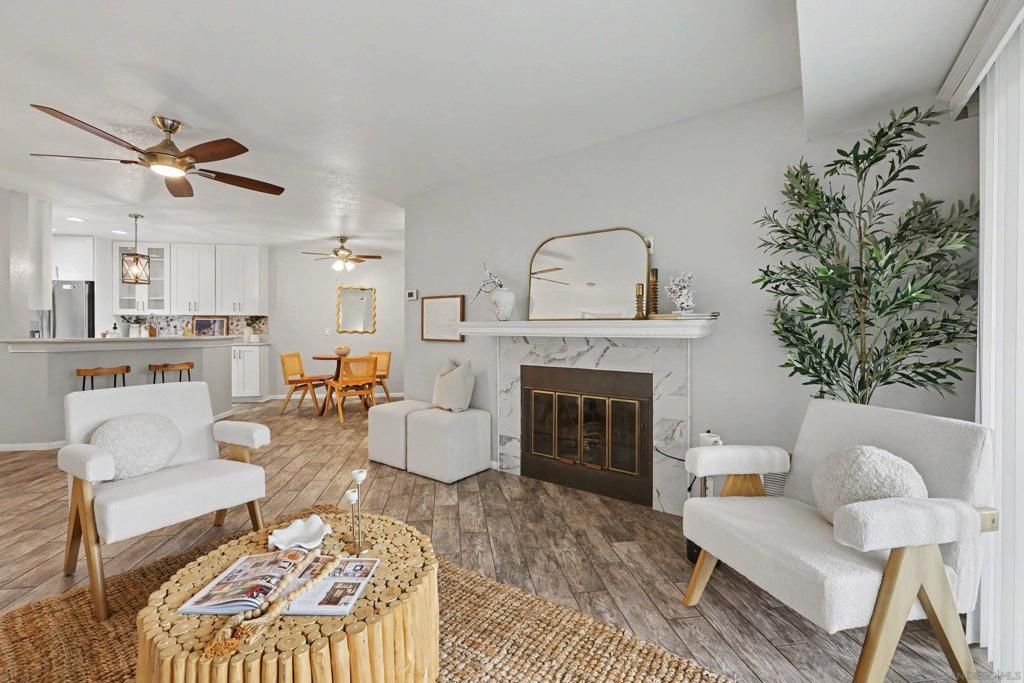 7287 Camino Degrazia 2, San Diego, CA 92111 — exterior