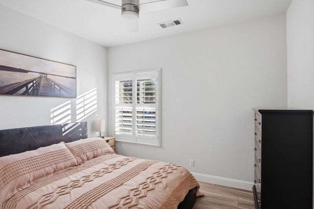 1980 Wyndfair Dr, Turlock, CA 95382