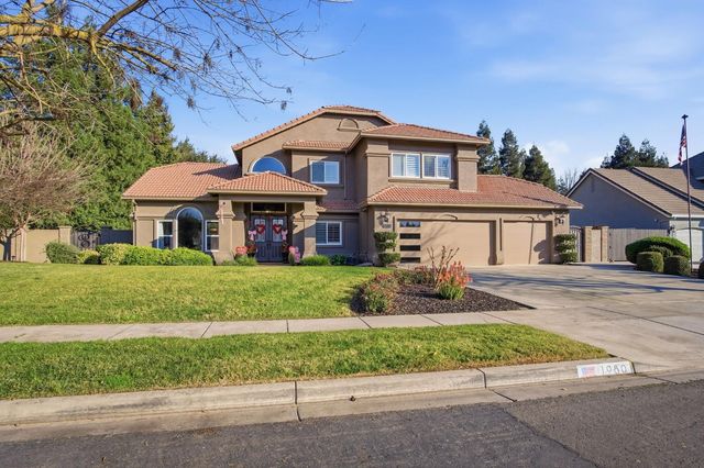 1980 Wyndfair Dr, Turlock, CA 95382