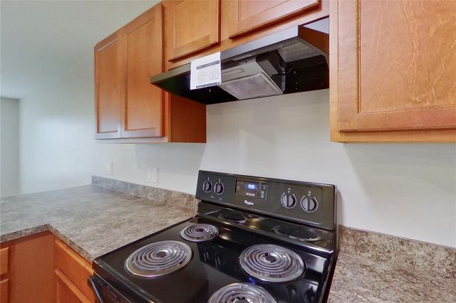 315 NE 25TH TERRACE, Cape Coral, FL 33909