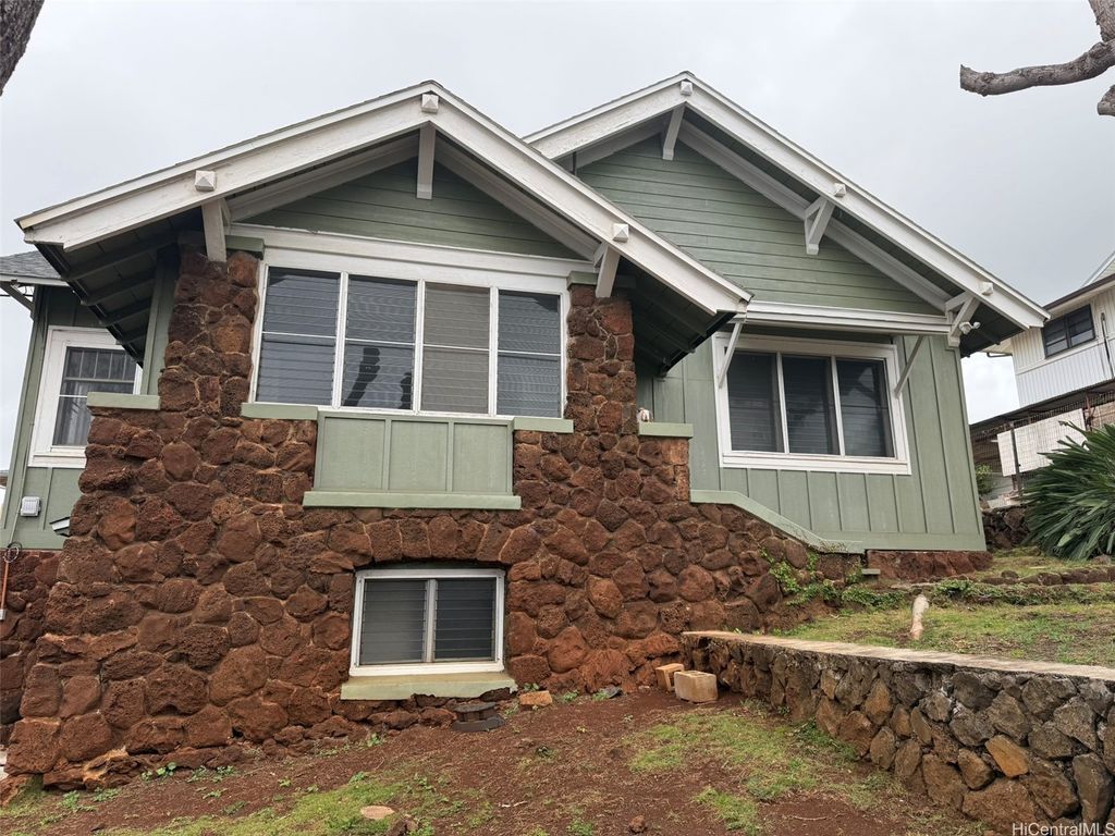1224 Koko Head Avenue, Honolulu, HI 96816