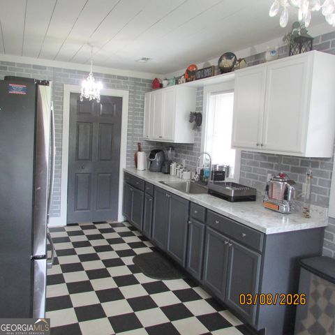 115 S Pine, Trion, GA 30753