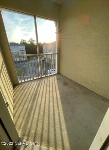 8290 GATE Parkway 1019, Jacksonville, FL 32216