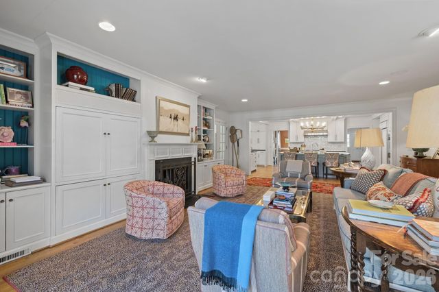 312 Ridgewood Avenue, Charlotte, NC 28209