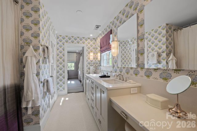 312 Ridgewood Avenue, Charlotte, NC 28209