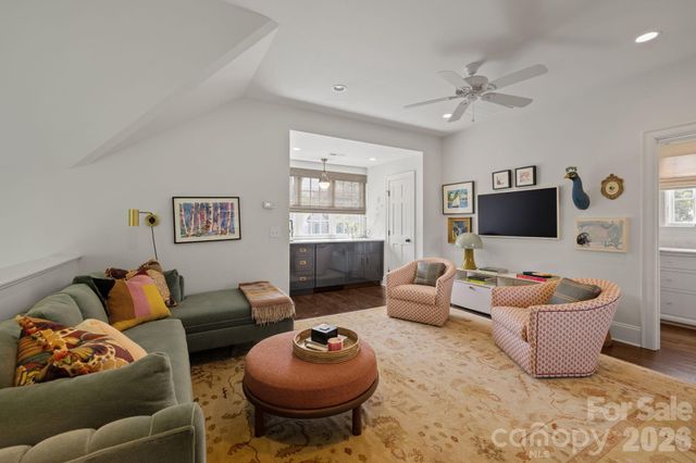 312 Ridgewood Avenue, Charlotte, NC 28209