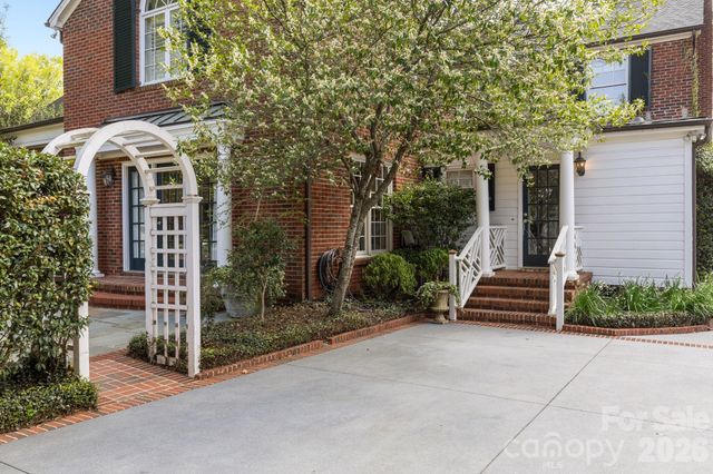 312 Ridgewood Avenue, Charlotte, NC 28209