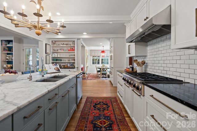 312 Ridgewood Avenue, Charlotte, NC 28209