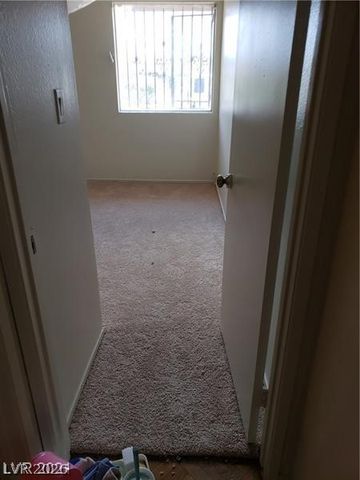 4231 White Sands Avenue, Las Vegas, NV 89121