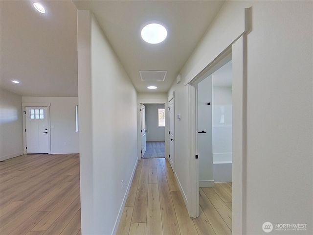 64 Juanita Way, Malaga, WA 98828