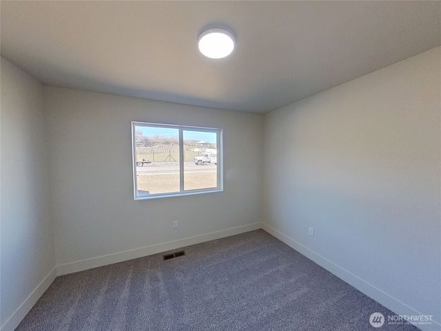 64 Juanita Way, Malaga, WA 98828