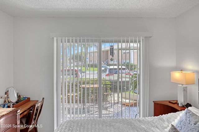 951 Sonesta Avenue NE 102, Palm Bay, FL 32905