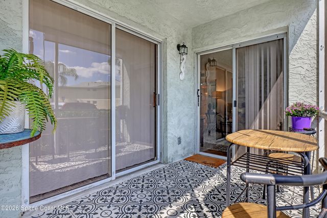 951 Sonesta Avenue NE 102, Palm Bay, FL 32905