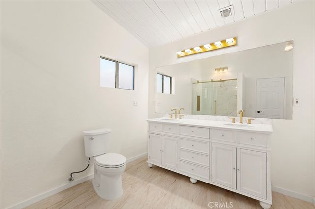 22027 Viscanio, Woodland Hills, CA 91364