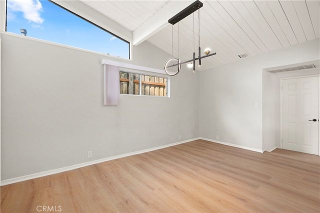 22027 Viscanio, Woodland Hills, CA 91364