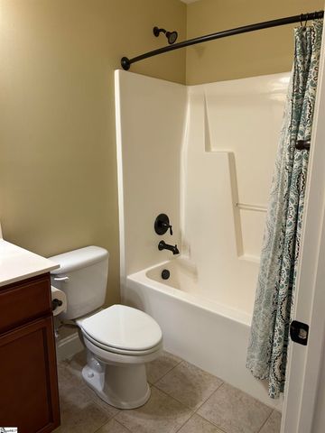 39 Briarhill Drive, Simpsonville, SC 29680