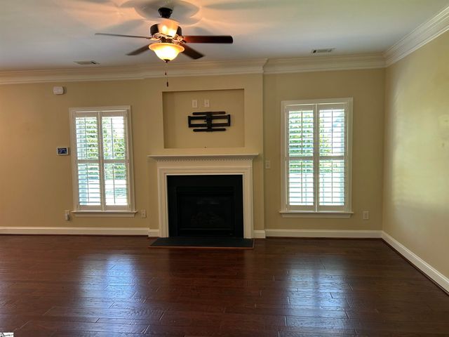 39 Briarhill Drive, Simpsonville, SC 29680