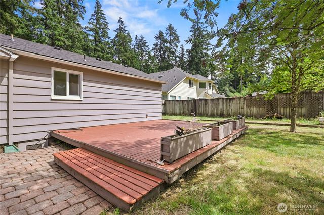 10004 Lake Steilacoom Drive SW, Lakewood, WA 98498