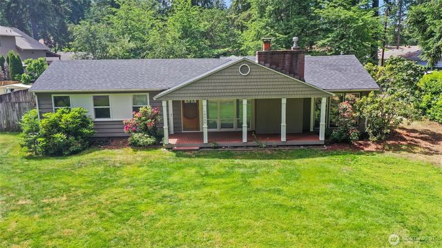 10004 Lake Steilacoom Drive SW, Lakewood, WA 98498