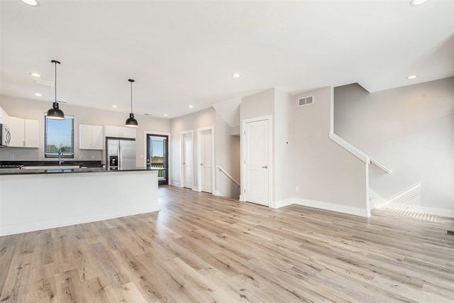 6015 Port View Drive, Grand Rapids, MI 49512