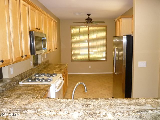 40213 N MICHNER Way, Anthem, AZ 85086