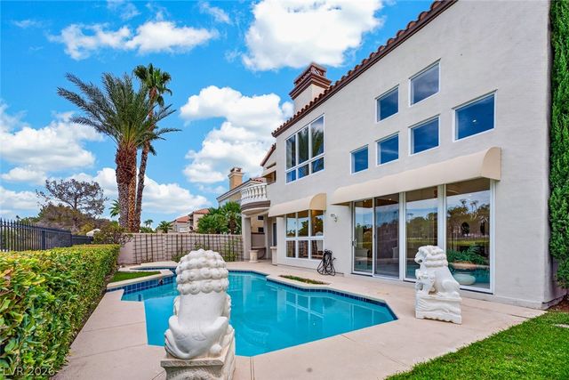 8188 Horseshoe Bend Lane, Las Vegas, NV 89113