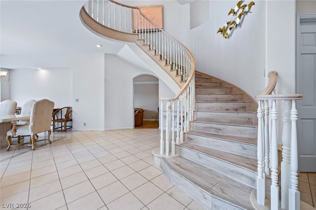 8188 Horseshoe Bend Lane, Las Vegas, NV 89113
