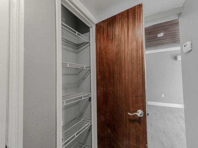 112 W 34th Street 2, West Palm Beach, FL 33404