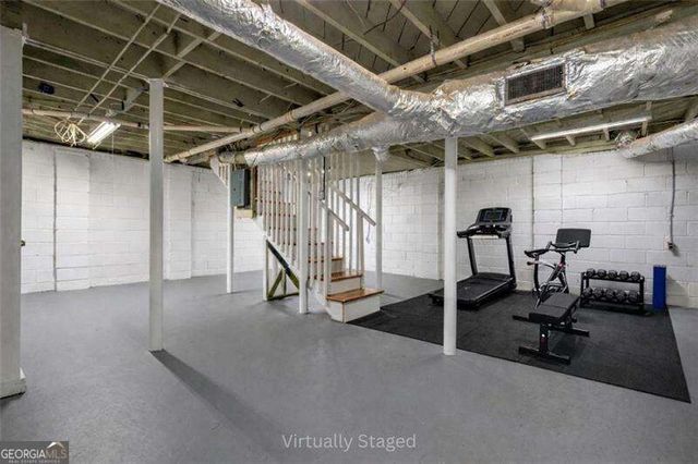 2868 Lynda Place, Decatur, GA 30032