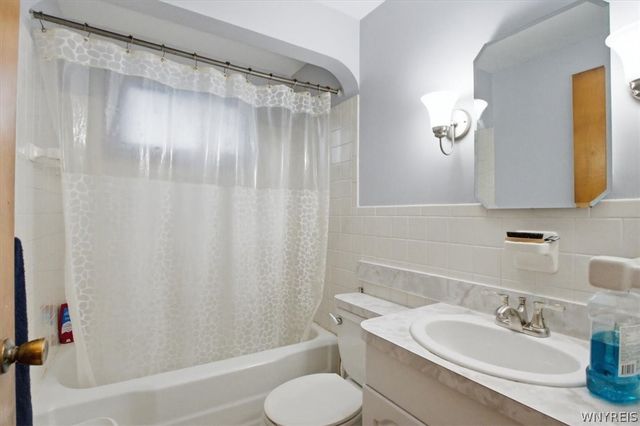 290 Traverse Boulevard, Tonawanda, NY 14223