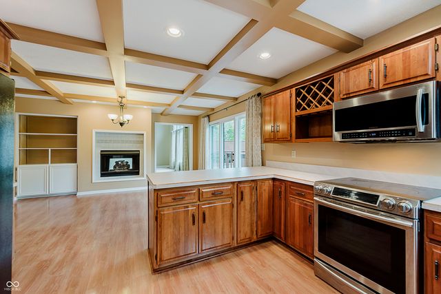 8729 Promontory Road, Indianapolis, IN 46236