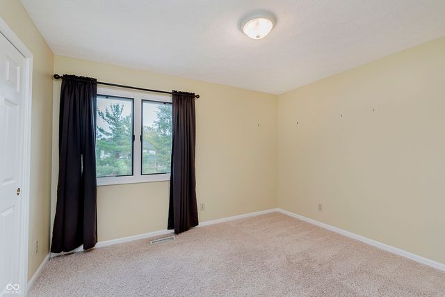 8729 Promontory Road, Indianapolis, IN 46236