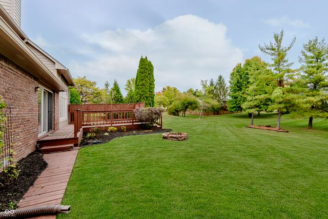 8729 Promontory Road, Indianapolis, IN 46236