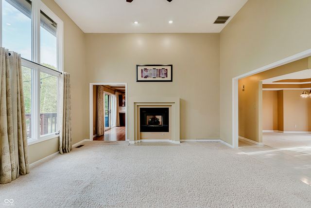8729 Promontory Road, Indianapolis, IN 46236