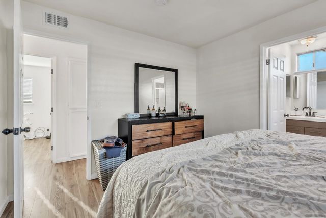 7517 Addison Way, Sacramento, CA 95822