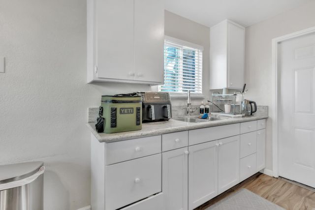 7517 Addison Way, Sacramento, CA 95822