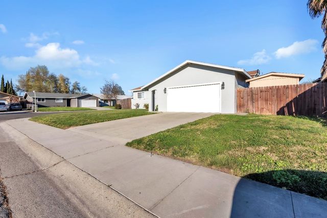 7517 Addison Way, Sacramento, CA 95822