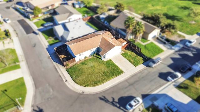 7517 Addison Way, Sacramento, CA 95822