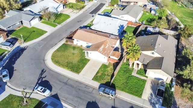 7517 Addison Way, Sacramento, CA 95822