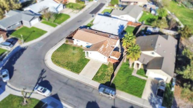 7517 Addison Way, Sacramento, CA 95822