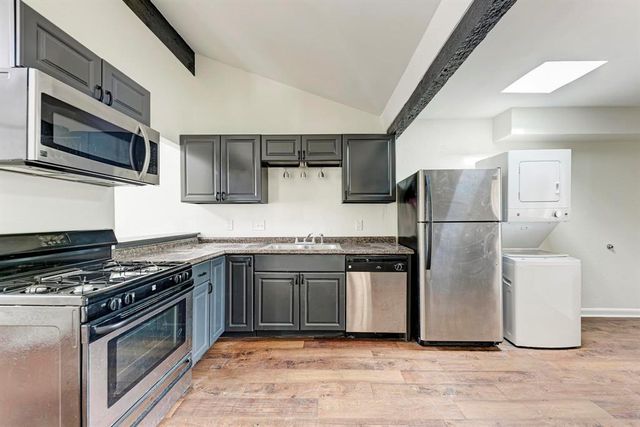 1010 W 23rd ST 2, Austin, TX 78705