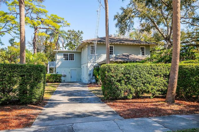 5013 BAY SHORE ROAD, Sarasota, FL 34234